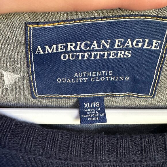 american eagle outfitters vintage fit black green striped sweatshirt - Picture 3 of 3